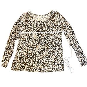 Long sleeve animal print T-shirt from Maurice’s- size large - B22
